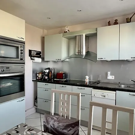 2 With Sea View Apartment