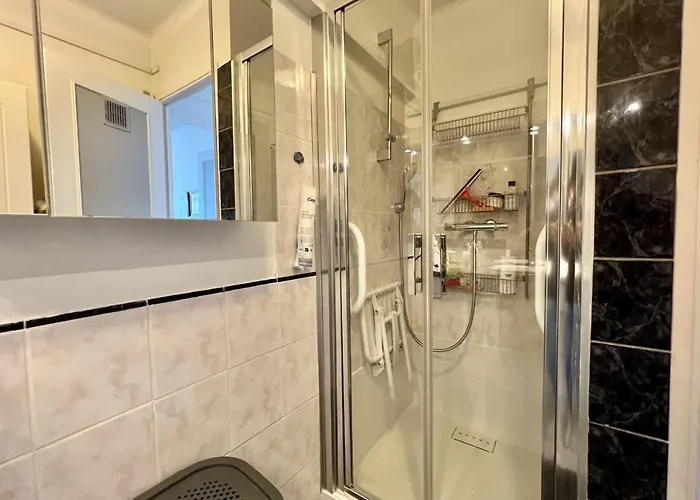 2 With Sea View Apartment