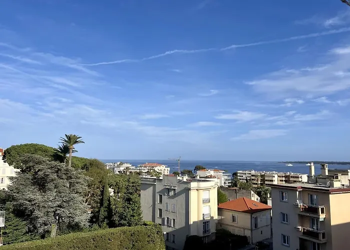 2 With Sea View * Cannes